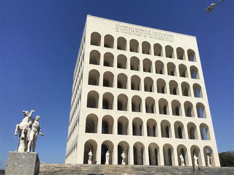 Palazzo della Civiltà Italiana .